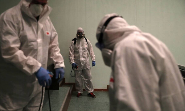 Κορονοϊός - Γερμανός επιστήμονας αποκαλύπτει τα άγνωστα συμπτώματα του ιού