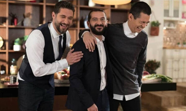 Λεωνίδας Κουτσόπουλος: Απολαυστικός στον κατ' οίκον περιορισμό! Η καλλιτεχνική φύση και η... μαμά!