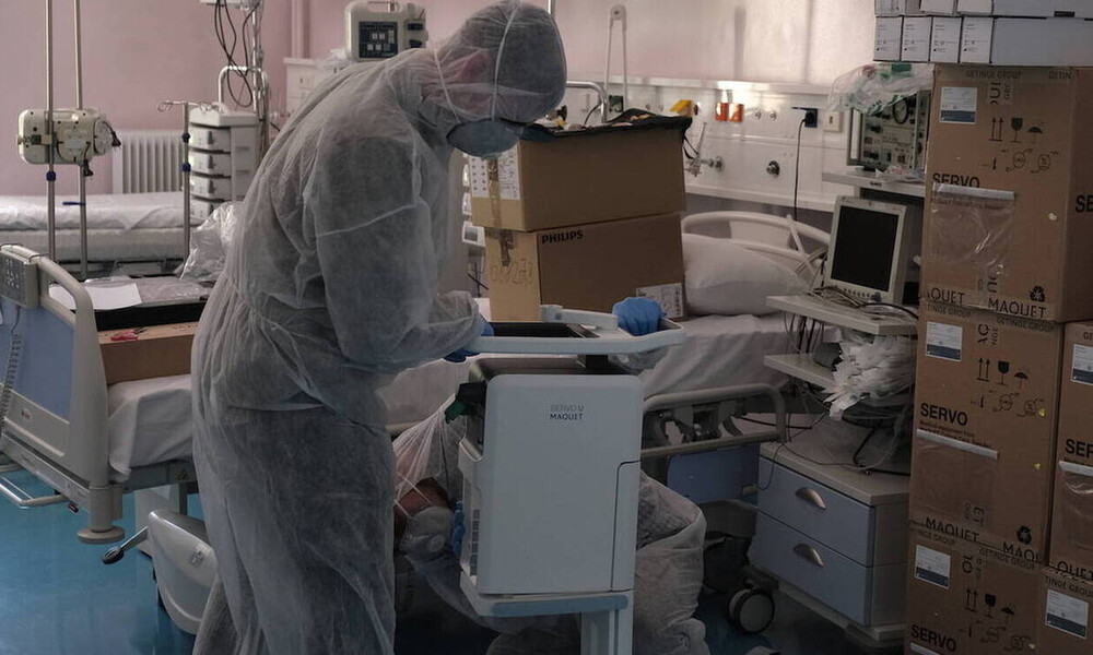 Κορονοϊός: Τρεις ακόμη νεκροί στην Ελλάδα, 13 συνολικά - Μεγαλώνει η μακάβρια λίστα των θυμάτων