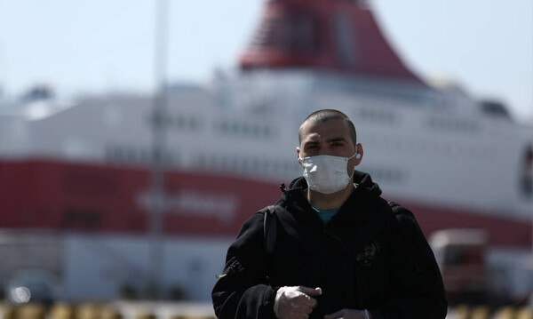 Κορονοϊός - Συναγερμός στο πλοίο «Θεολόγος Π»: Μέλος του πληρώματος εμφάνισε ύποπτα συμπτώματα