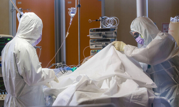 Κορονοϊός: Πρώτος θάνατος στη Μυτιλήνη - Νεκρή 76χρόνη που νοσηλευόταν 