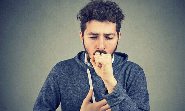 Κορονοϊός: Η απίστευτη… πατέντα για να μην βήχουν δίπλα σας! (photos)