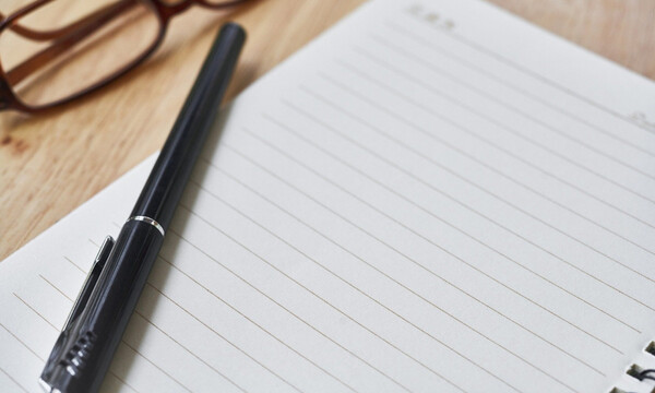 Δημοσιογράφος τράβηξε βίντεο σπίτι της - Τα «έχασε» με αυτό που συνέβη (video)