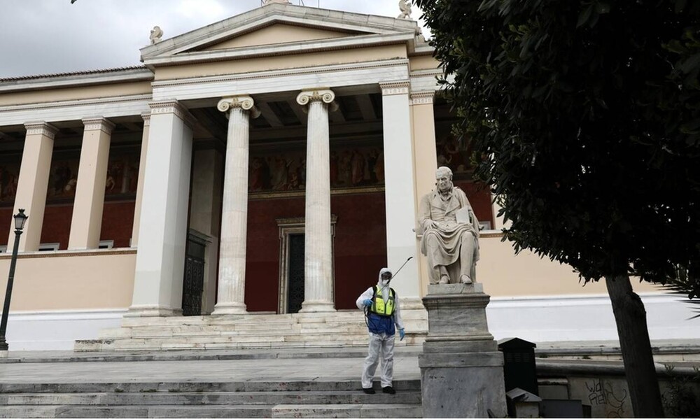 Κορονοϊός: 53 νεκροί στην Ελλάδα - 27 νέα κρούσματα, ακόμη 23 στη δομή φιλοξενίας στη Ριτσώνα