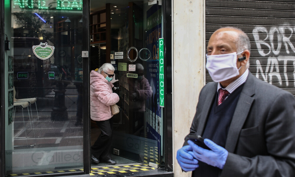 Κορονοϊός - Πέτσας: Έρχονται μέτρα για τους ασυνεπείς - Όριο σε αριθμό και διάρκεια μετακινήσεων
