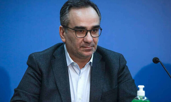 Κορονοϊός-Κοντοζαμάνης: Διατηρήσαμε την μετάδοση του ιού χαμηλά και το σύστημα υγείας λειτουργικό
