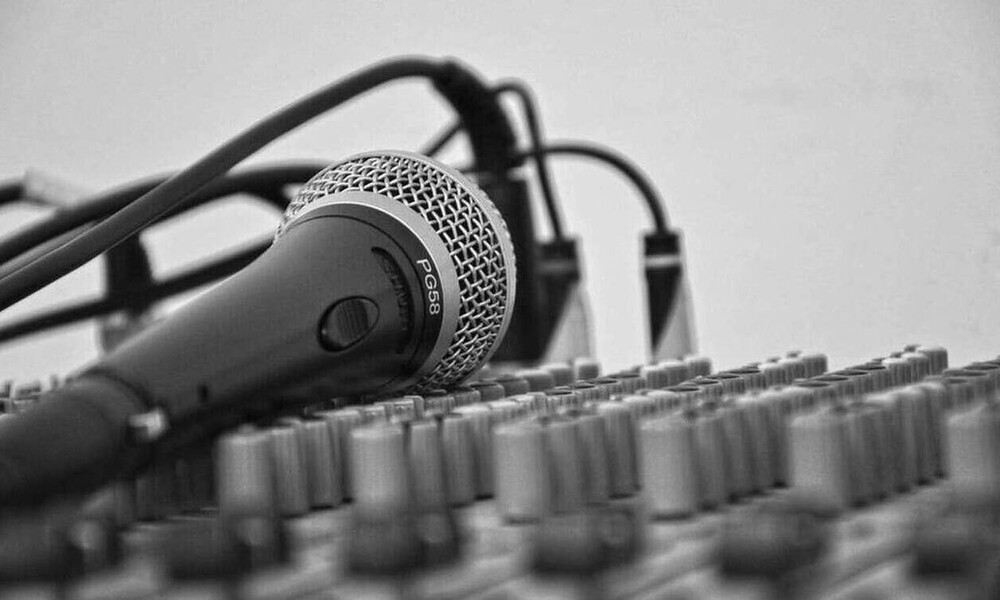 Σοκ: Πέθανε διάσημος τραγουδιστής - Ήταν μόλις 32 ετών