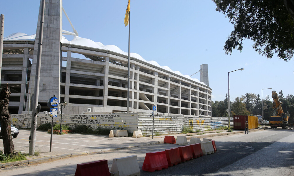 «Έσπασε» την καραντίνα για να δει το γήπεδο της ΑΕΚ και τον έπιασαν - «Αυτός φταίει» (video)