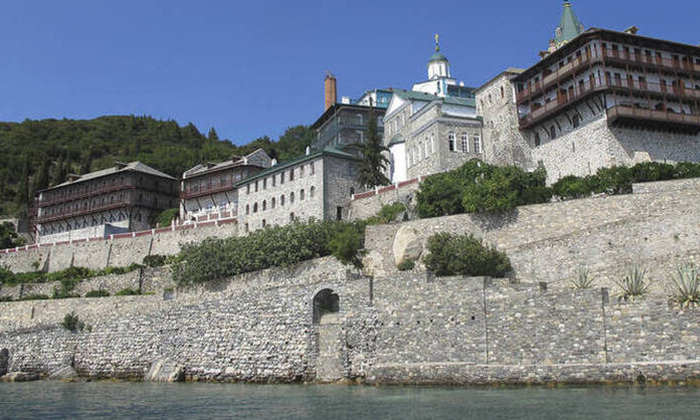 Αίτημα να κηρυχθεί σε κατάσταση έκτακτης ανάγκης το Άγιο Όρος