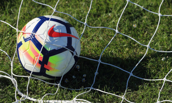 Φρένο από τους ειδικούς επιστήμονες στο ποδόσφαιρο: «Για εμάς δεν ξαναρχίζει»