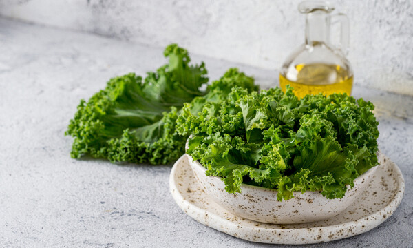 Κέιλ: Ένα λαχανικό με 7 εκπληκτικά οφέλη για την υγεία (εικόνες)