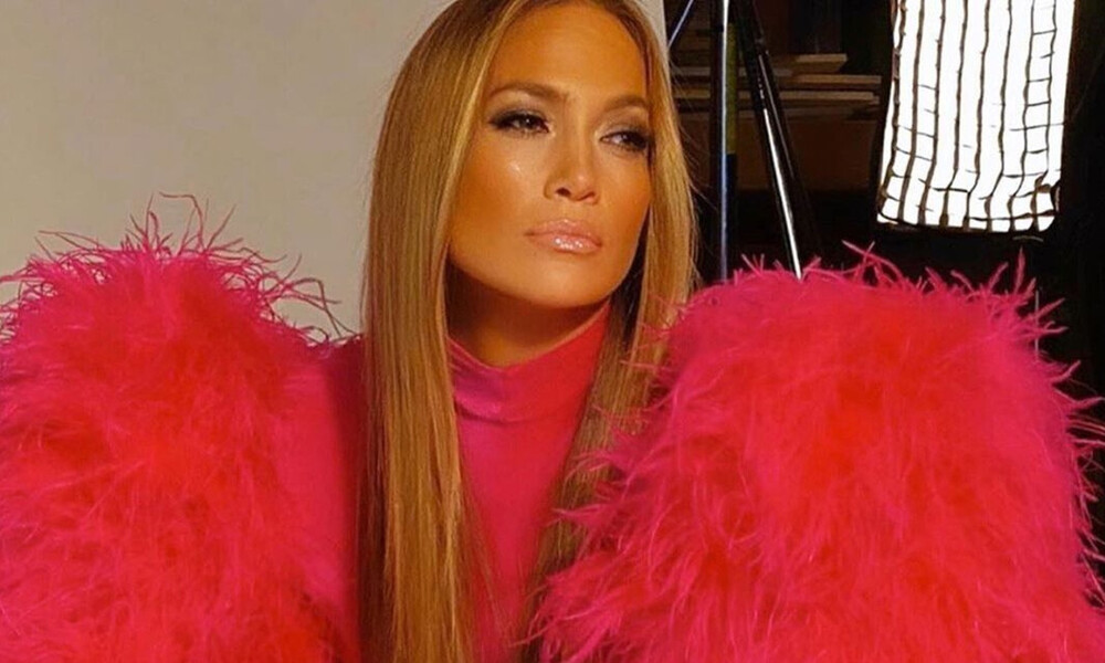 Η Τζένιφερ Λόπεζ έχει σωσία και είναι… κομμάτια! (photos)