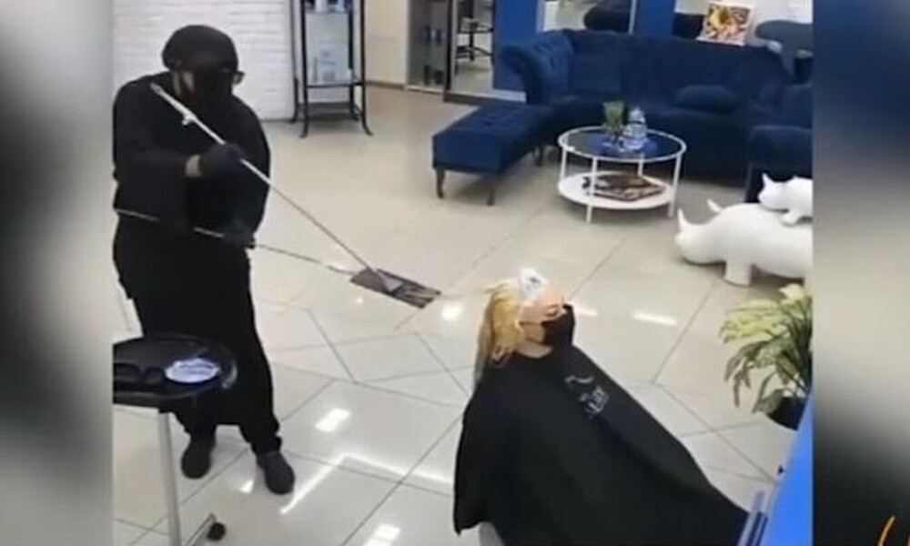 Κι όμως, όλα γίνονται! Πώς μπορεί να πραγματοποιηθεί το... εξ αποστάσεως κούρεμα; (video)