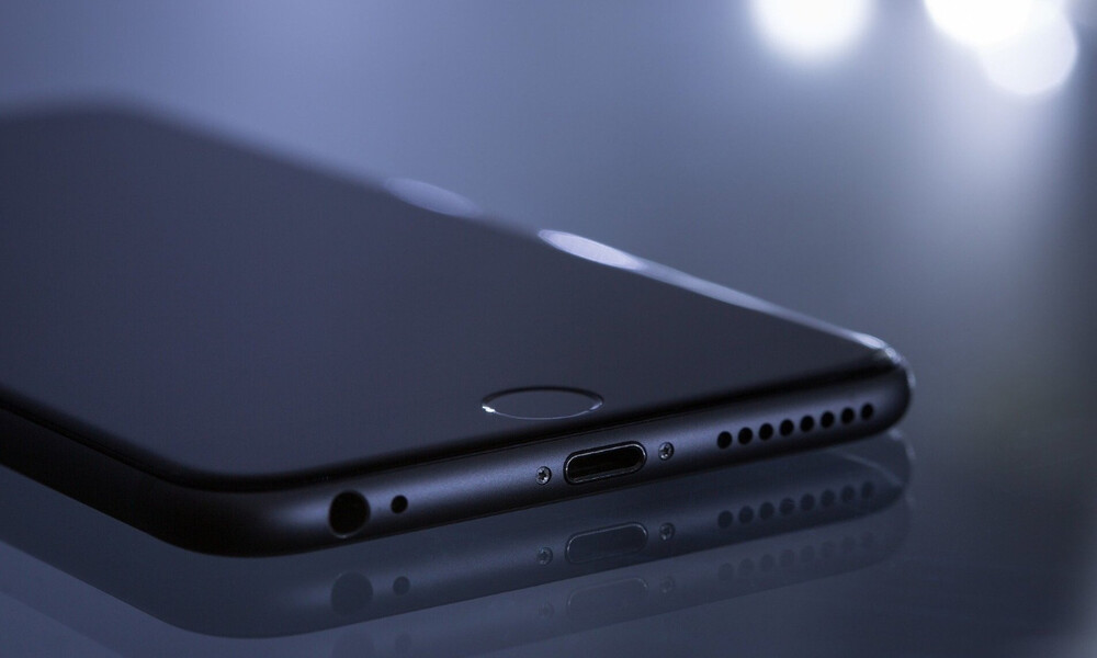 Προσοχή: Αυτό είναι το μήνυμα που μπλοκάρει iPhone και iPad (video)