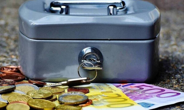 Επίδομα 800 ευρώ: Νέες ημερομηνίες καταβολής - Ξεκινούν οι αιτήσεις για ειδικές κατηγορίες