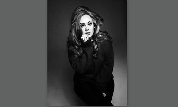 Αγνώριστη η Adele! Ολική η μεταμόρφωσή της – Έχασε 45 κιλά και φορά μίνι φόρεμα! (Photos)