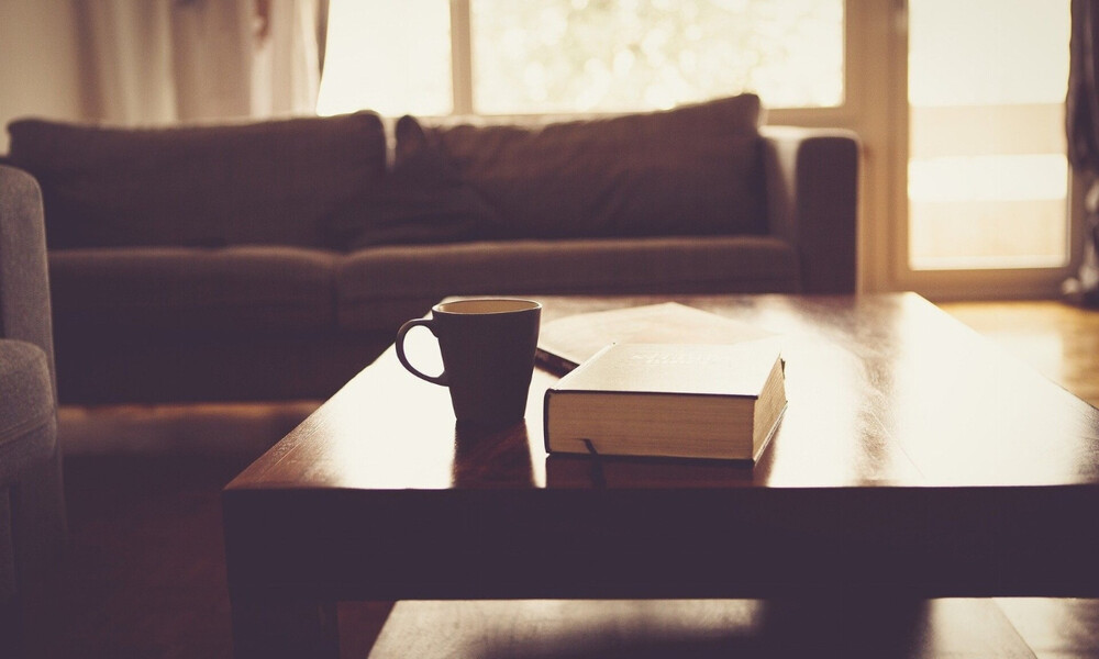 Το «έξυπνο» βιβλίο που έχει γίνει best seller και δεν γνωρίζεις την ύπαρξή του (video)