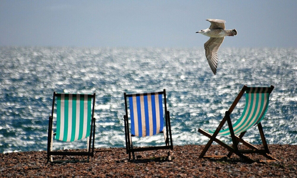 Αυτά είναι τα μέτρα που πρέπει να πάρουμε στις παραλίες (video)