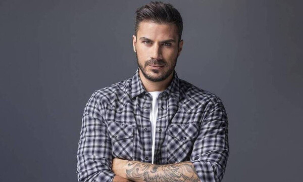 Το λάθος που απογείωσε την καριέρα του Άκη Πετρετζίκη (video)