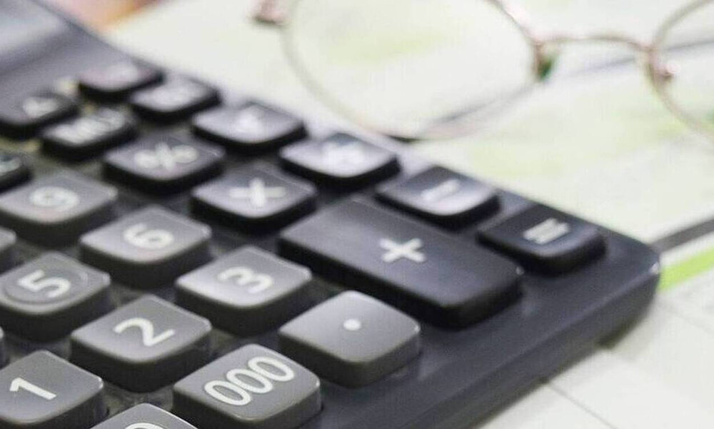 Φορολογικές δηλώσεις 2020: Πόσο φόρο θα πληρώσουμε φέτος - Ποιο είναι το ποσό της έκπτωσης