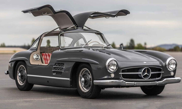 Η εκκεντρική δεσποινίς Mercedes-Benz 300SL Gullwing