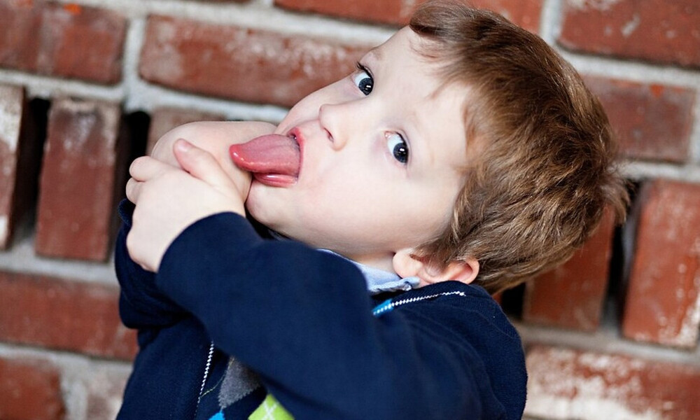 Δέκα πράγματα που κανείς δεν μπορεί να κάνει με το σώμα του! (Video)