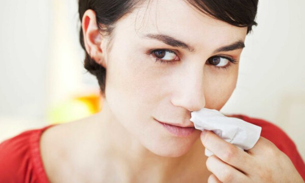 Ρινορραγία: 6 πιθανές αιτίες σε εικόνες