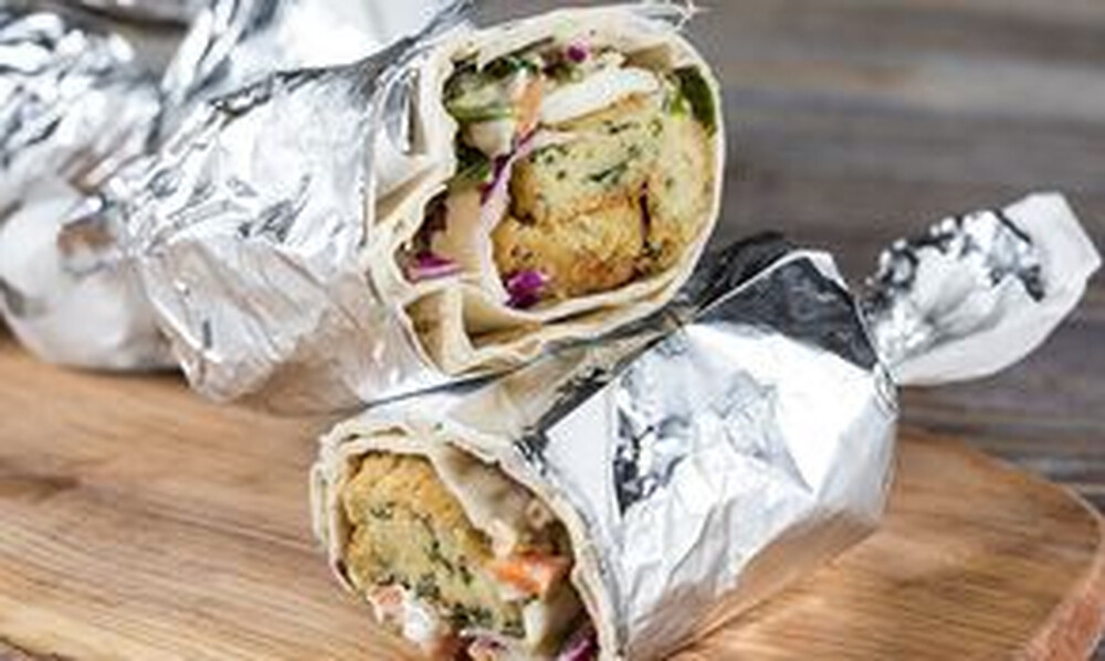 Άκης Πετρετζίκης: Φαλάφελ