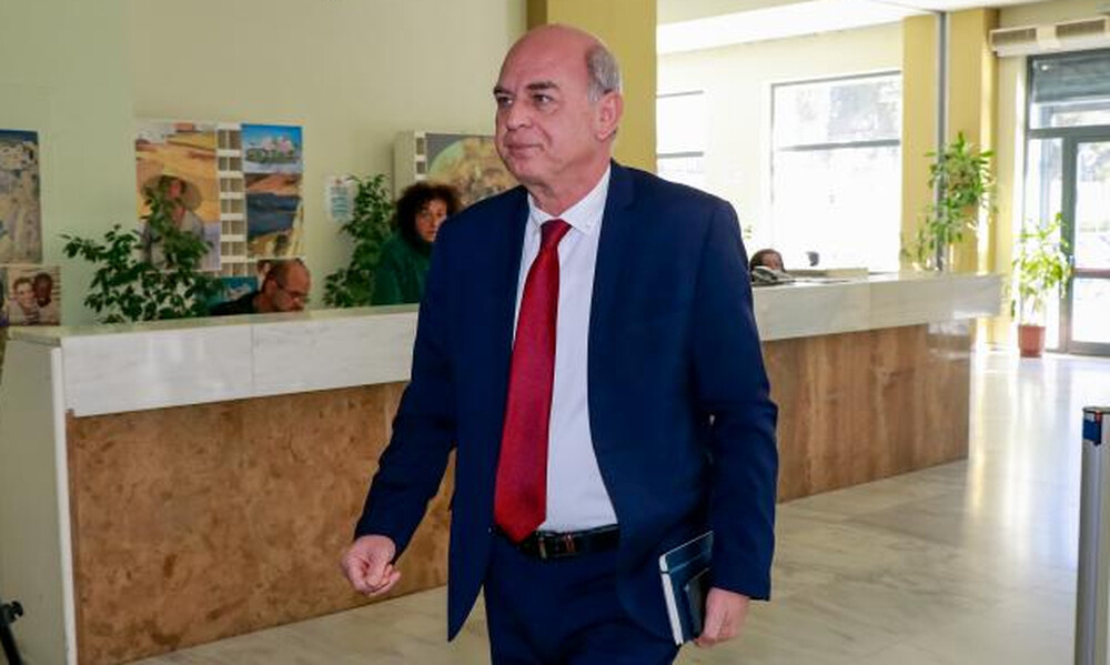  Η διάψευση Γραμμένου περί αναδιάρθρωσης
