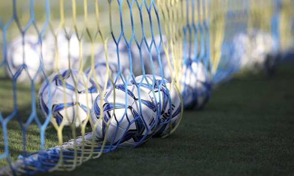 Super League: Επιστρέφει ο κόσμος στα γήπεδα!