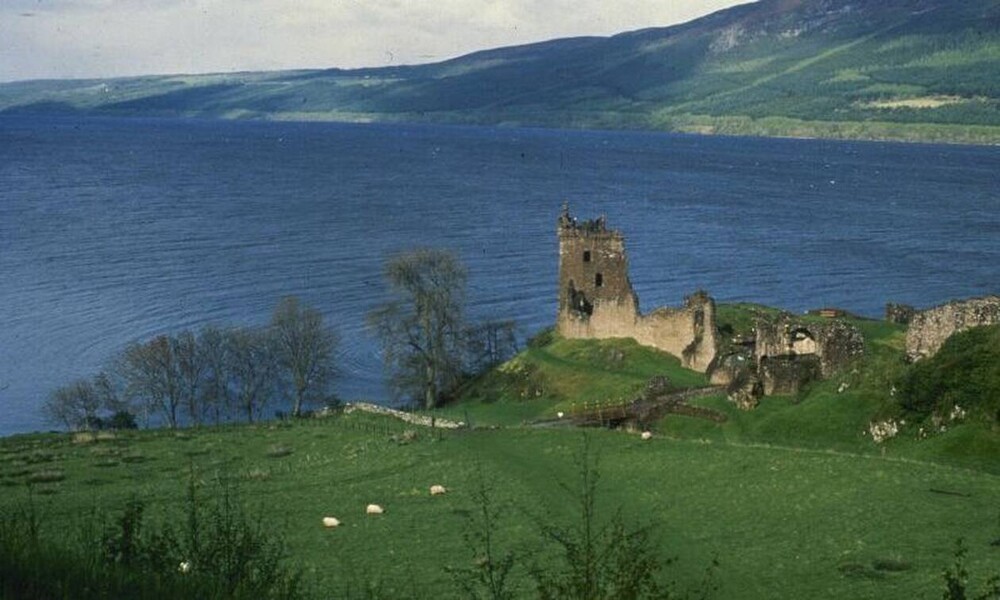 Είναι αυτό το τέρας του Λοχ Νες; Οι φωτογραφίες που έγιναν viral