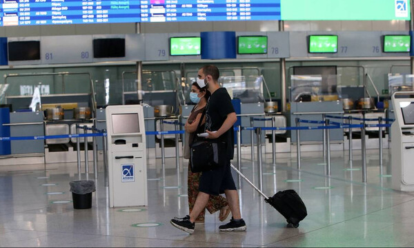 Κορονοϊός: Θρίλερ με τα εισαγόμενα κρούσματα – Υγειονομική βόμβα οι ξένοι τουρίστες