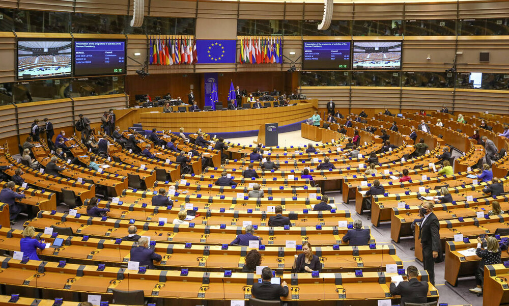 Ευρωβουλή: Κατάχρηση ευρωπαϊκών διαρθρωτικών πόρων από την Ελλάδα