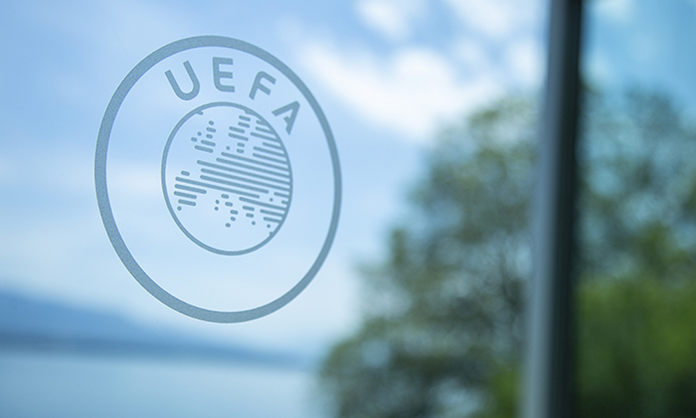 UEFA: «Καμπάνα» σε Φενέρμπαχτσε 