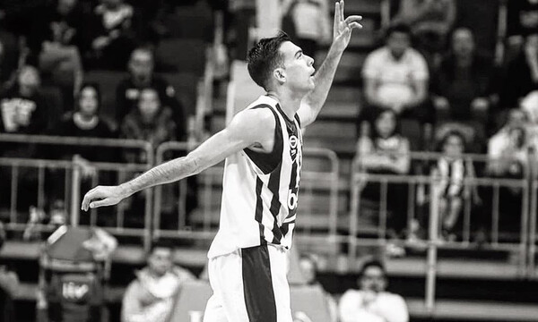 Το «αντίο» του Σλούκα στην Φενέρμπαχτσε (photos)