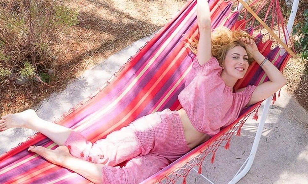 Η Σμαράγδα Καρύδη επιστρέφει στην τηλεόραση και δεν φαντάζεσαι πού