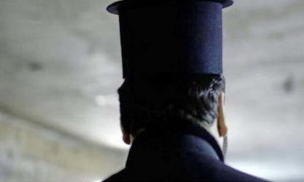 Ιερέας διέκοψε λειτουργία λόγω… μάσκας: «Δεν θέλω καρναβάλια...»