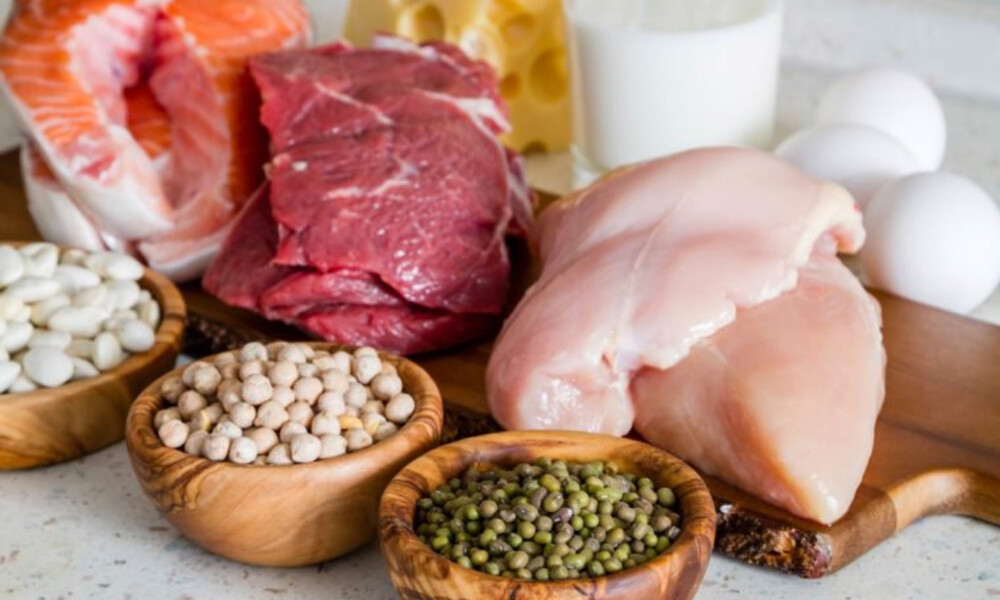 Πρωτεΐνη: 7 σημάδια ότι τρώτε περισσότερη απ’ όση χρειάζεστε (εικόνες)