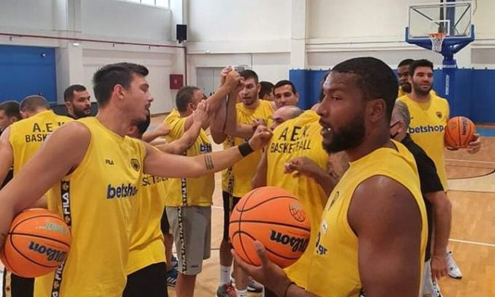 Έπιασε δουλειά η ΑΕΚ