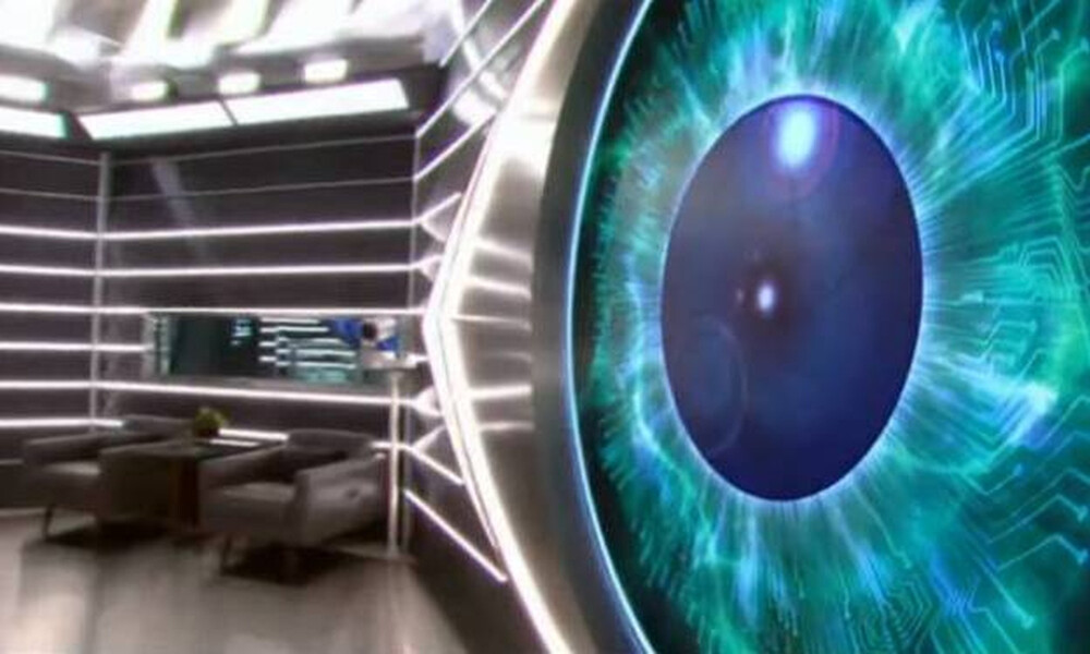 Big Brother: Συνεχίζονται τα προκλητικά πλάνα – Το πρώτο φλερτ στο παιχνίδι (photos)