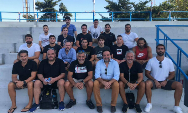 Πόλο: Οι Άνδρες και οι Γυναίκες της ΑΕΚ… έπεσαν στην πισίνα! (photos)