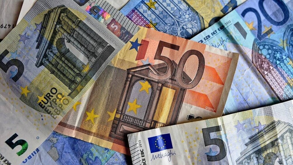 Δώρο Χριστουγέννων: Πώς θα καταβληθεί στους μισθωτούς σε αναστολή 