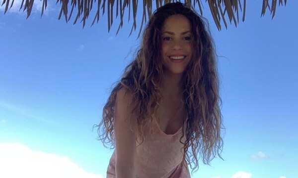 Η 43χρονη Shakira σε φωτογραφία που κόβει την ανάσα!
