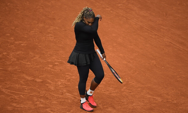 Roland Garros: Αποσύρθηκε η Σερένα Ουίλιαμς λόγω προβλήματος στον αχίλλειο τένοντα (video+photo)