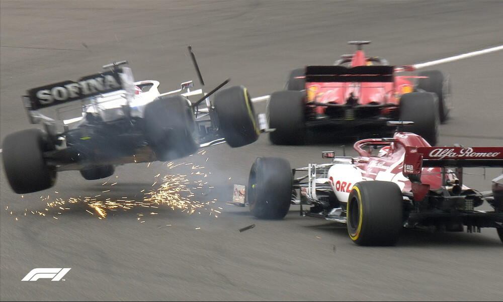 Formula 1: Τρομακτικό ατύχημα, ο Ράικονεν «απογείωσε» τον Ράσελ (video+photos)