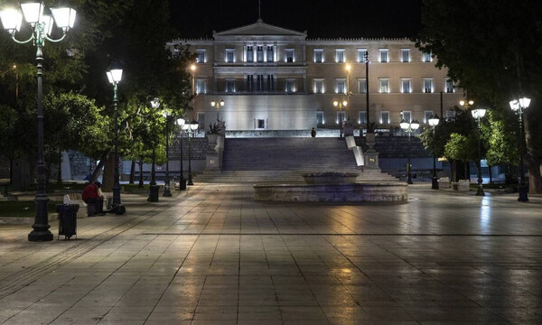 Γενικό lockdown: Τότε θα «πατήσει το κουμπί» η κυβέρνηση - Η απόφαση Μητσοτάκη