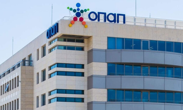 Πώς θα πληρώσετε φόρο εισοδήματος και ΕΝΦΙΑ χωρίς ουρές και αναμονή