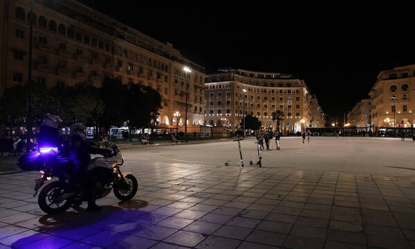 Κρούσματα σήμερα: «Επέλαση» του κορονοϊού σε όλη την Ελλάδα - Αναπόφευκτο το lockdown