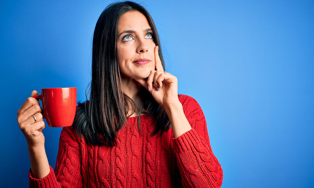 Τα ποτά που ενισχύουν την εγκεφαλική λειτουργία (βίντεο)