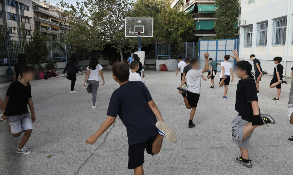 Lockdown: Τι θα ισχύει για δημοτικά, γυμνάσια και λύκεια -  Όλα τα σενάρια